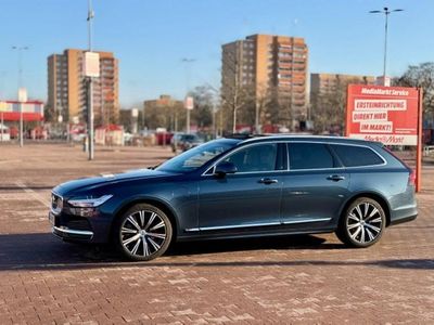 Blau Gebraucht 2022 Volvo V90 Kombi | 38.900 € (Etwas zu teuer)