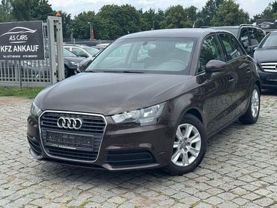 Teakbraun metallic Gebraucht 2014 Audi A1 Sportback Ambiente Kleinwagen | 7.990 € (Guter Preis)