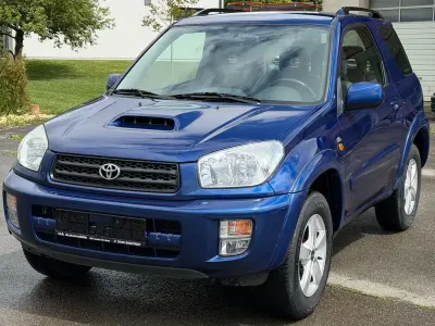 Gebraucht Toyota RAV4 Edition 116 PS (85 kW) 2002 Blau SUV