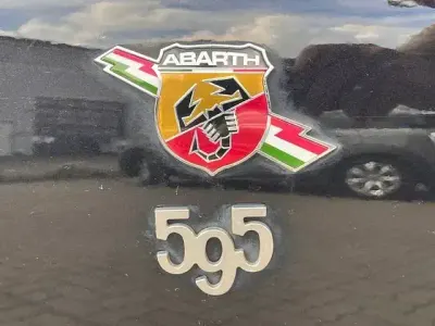 Gebraucht Abarth 595C 146 PS (107 kW) 2019 Schwarz Cabrio