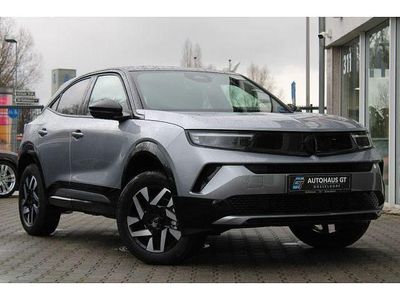 Neu Opel Mokka 131 PS (96 kW) 2025 Grau artense SUV