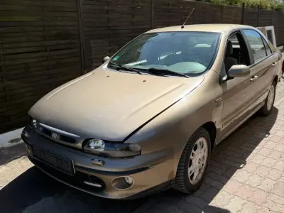 Occasion Fiat Marea 147 ch (108 kW) 1998 Andere farben Berline