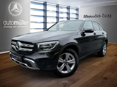 Gebraucht Mercedes GLC300 211 PS (155 kW) 2021 Grau SUV