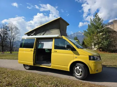 Brugt VW California Beach 140 HK (102 kW) 2011 Gul Van