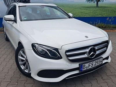 Mercedes E220