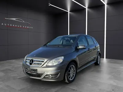 Gebraucht Mercedes B200 140 PS (102 kW) 2010 Grau Van / Kleinbus