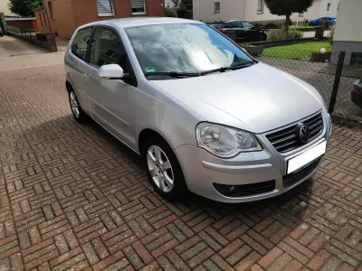 Gebraucht VW Polo United 60 PS (44 kW) 2008 Silber Kleinwagen