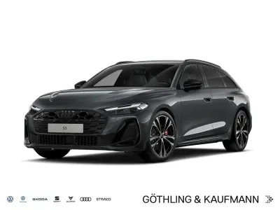 Gebraucht Audi S5 Sport 367 PS (269 kW) 2025 Grün Kombi