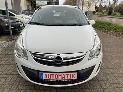 Begagnad Opel Corsa Active 101 HK (74 kW) 2013 Vit Halvkombi