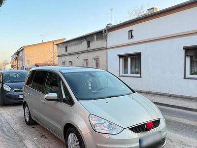 Gebraucht Ford Galaxy 175 PS (128 kW) 2009 Silber Van / Kleinbus