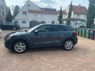 Używany Audi Q2 Sport 150 KM (110 kW) 2024 Szary SUV