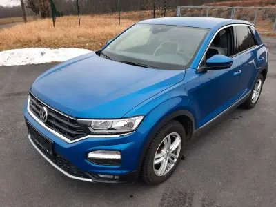 Używany VW T-Roc 150 KM (110 kW) 2018 Niebieski SUV