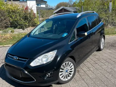 Usata Ford Grand C-Max Titanium 116 CV (85 kW) 2011 Nero Monovolume