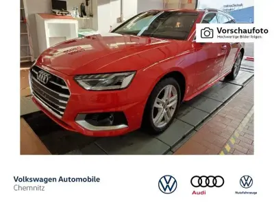 Gebraucht Audi A4 Advanced Plus 204 PS (150 kW) 2023 Tangorot metallic Kombi