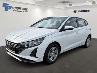 Neu Hyundai i20 Select 79 PS (58 kW) 2025 Atlas white Kleinwagen