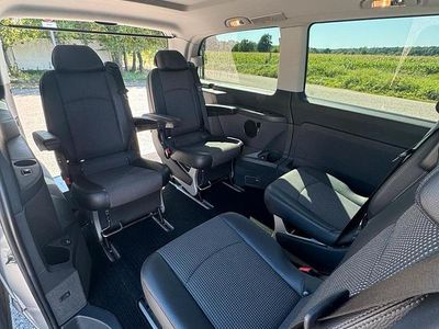 Mercedes Viano