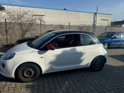 Opel Adam
