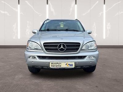 Second-hand Mercedes ML270 163 CP (119 kW) 2003 Argintiu SUV