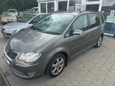 Gebraucht VW Touran Trendline 140 PS (102 kW) 2007 Grau Van / Kleinbus