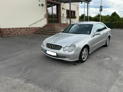 Gebraucht Mercedes CLK200 163 PS (119 kW) 2004 Silber Coupé