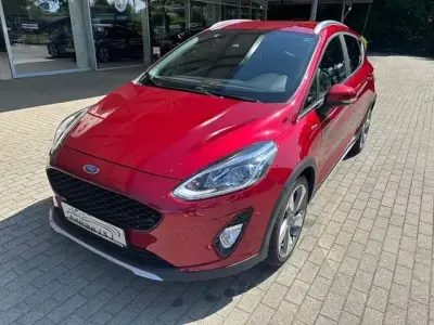 Gebraucht Ford Fiesta Active 103 PS (75 kW) 2018 Rot Kleinwagen