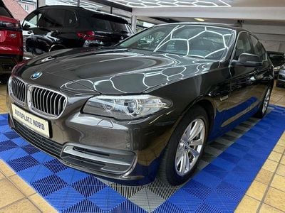 Gebraucht BMW 520 Sport Line 184 PS (135 kW) 2015 Braun Limousine