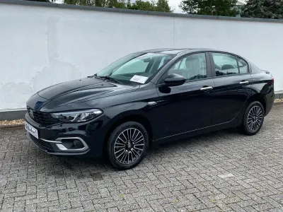 Neu Fiat Tipo Urban 131 PS (96 kW) 2026 Schwarz Limousine