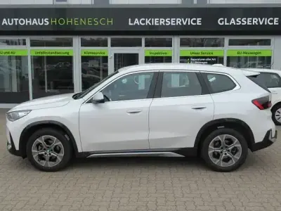 Second-hand BMW X1 xLine 150 CP (110 kW) 2023 Alb SUV