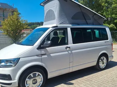 Używany VW California Beach 150 KM (110 kW) 2019 Biały Van