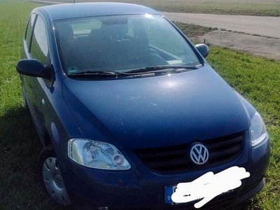 Gebraucht VW Fox Refresh 54 PS (39 kW) 2009 Blau Kleinwagen