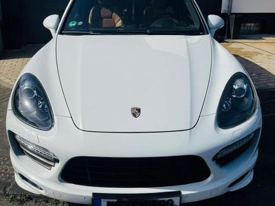 Porsche Cayenne GTS