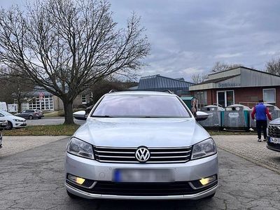 Gebraucht VW Passat 2013 Silber Kombi