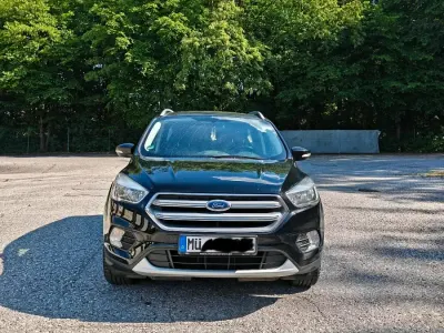 Gebraucht Ford Kuga 120 PS (88 kW) 2017 Schwarz SUV
