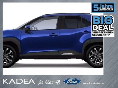 Neu Toyota Yaris Hybrid 131 PS (96 kW) 2026 Blau