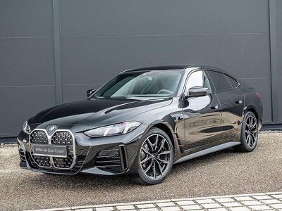 Neu BMW 420 Performance 184 PS (135 kW) 2026 Saphirschwarz Coupé