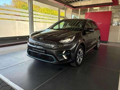 Usado Kia e-Niro Vision 150 kW (204 HP) 2021 Cinzento SUV