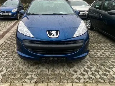 Gebraucht Peugeot 207 88 PS (64 kW) 2005 Blau Kleinwagen