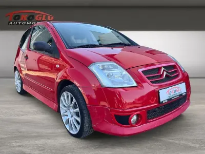 Gebraucht Citroën C2 VTR Sport 73 PS (53 kW) 2006 Rot Kleinwagen
