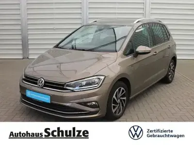 Gebraucht VW Golf VII Join 150 PS (110 kW) 2018 Braun Limousine
