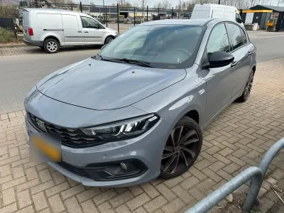 Usata Fiat Tipo Sport 100 CV (73 kW) 2021 Berlina