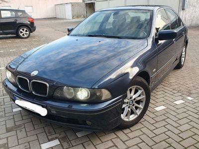 gebraucht BMW 520 i