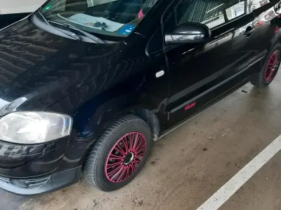 Gebraucht VW Fox 55 PS (40 kW) 2007 Schwarz Kleinwagen