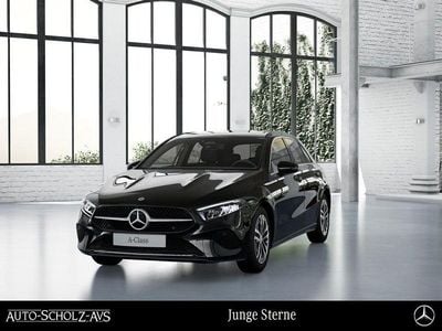 Gebraucht Mercedes A200 Progressive 163 PS (119 kW) 2025 Schwarz Van / Kleinbus