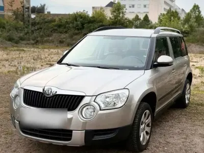 Gebraucht Skoda Yeti 110 PS (80 kW) 2013 Andere farben SUV