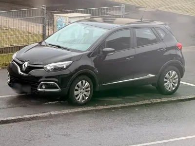 Gebraucht Renault Captur Experience 90 PS (66 kW) 2016 Schwarz SUV