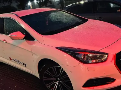 Gebraucht Hyundai i40 118 PS (86 kW) 2015 Weiß Kombi