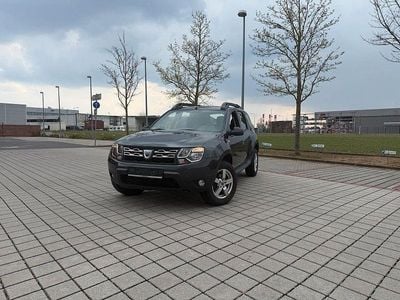 Gebraucht Dacia Duster Urban Explorer 109 PS (80 kW) 2015 Grau SUV