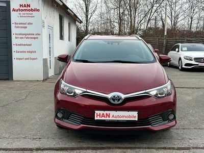 Toyota Auris Touring Sports