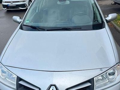 Gebraucht Renault Mégane GrandTour Dynamique 131 PS (96 kW) 2008 Silber Kombi