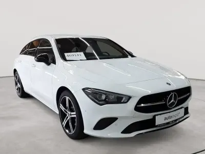 Gebraucht Mercedes CLA200 Shooting Brake Progressive 150 PS (110 kW) 2023 Polarweiß Kombi